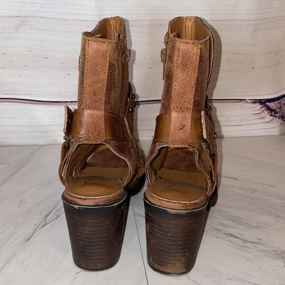 Vintage 93 Grace Heeled Booties Shoes Faux Leather Size 9 - Picture 9 of 14